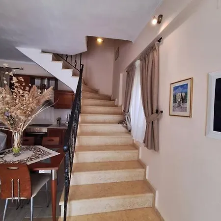 S&a House Hébergement de vacances *